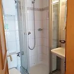 Hotel Petit Helvetia Budget 2*
