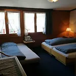 Hotel Petit Helvetia Budget
