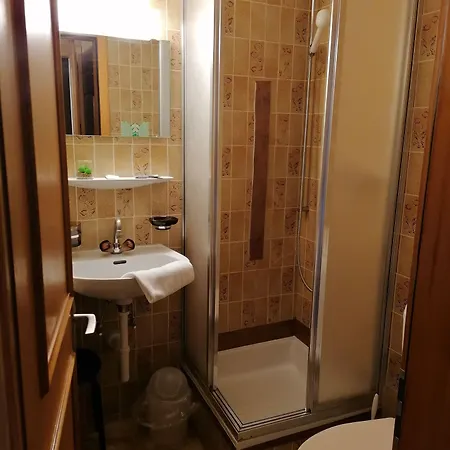 Hotel Petit Helvetia Budget