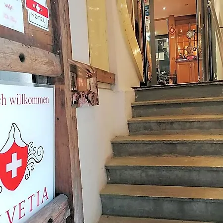 Petit Helvetia Budget Hotel Zermatt