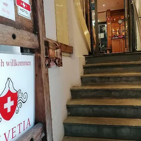 فندق Petit Helvetia Budget زيرمات