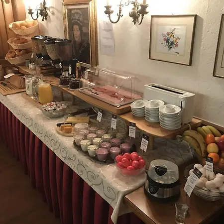 Hotel Petit Helvetia Budget